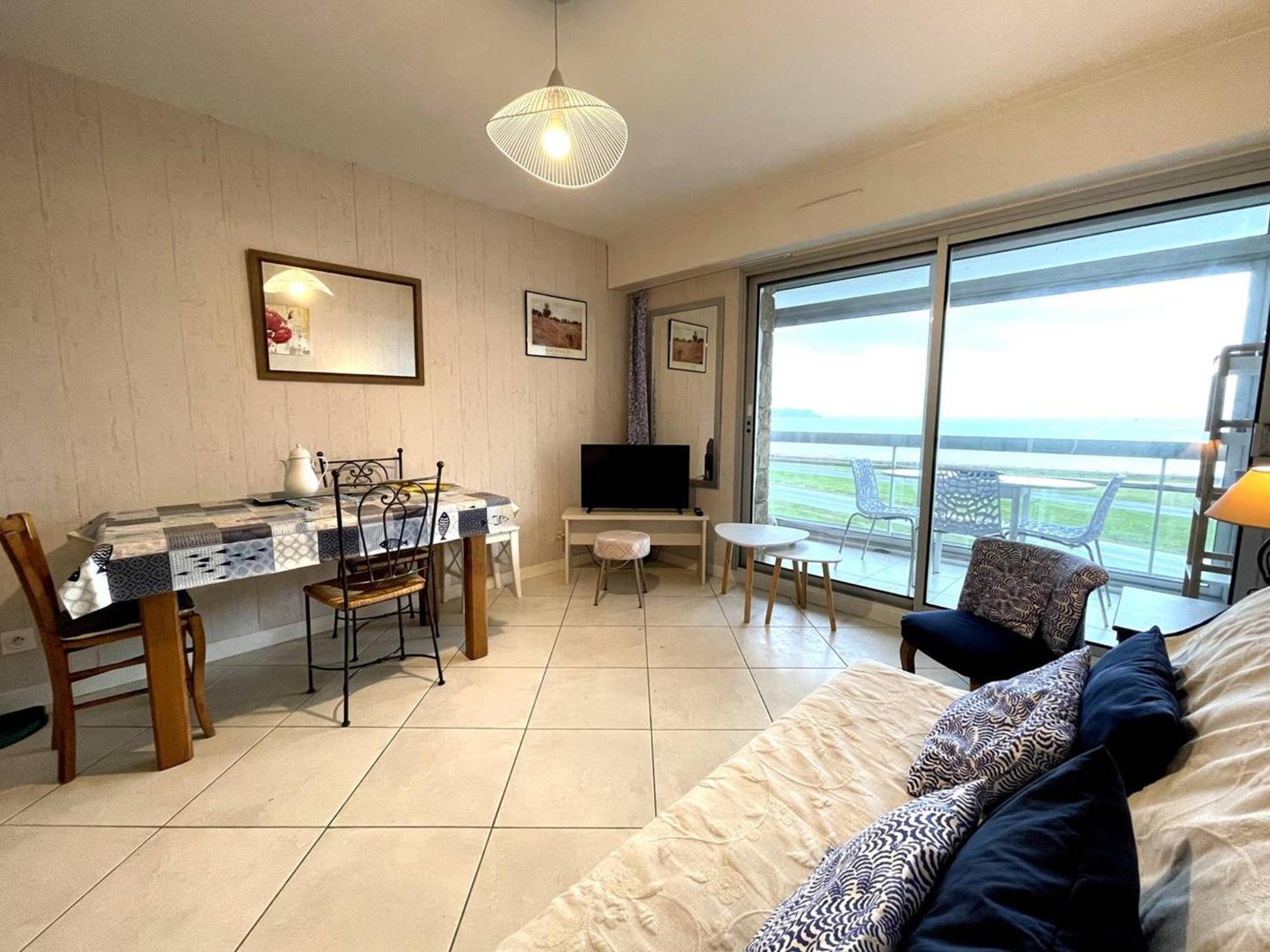 Appartement 3* A Perros-Guirec, Plage A 50M, Garage Prive - Fr-1-368-73 Eksteriør bilde